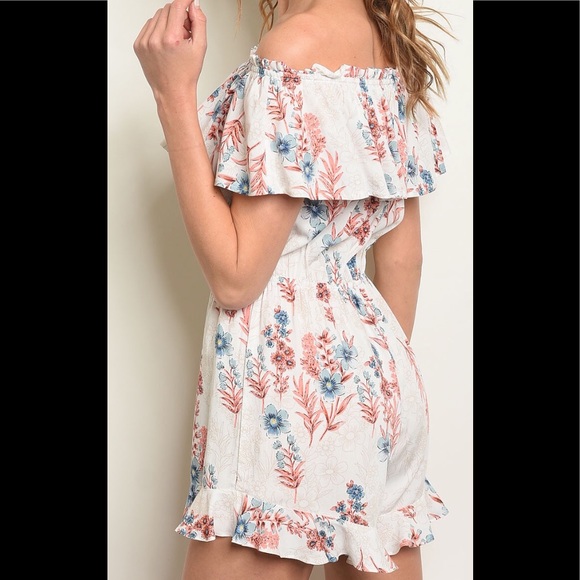 IVORY FLORAL OFF THE SHOULDERS ROMPER - Picture 4 of 6